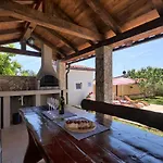 House Daniela Villa *