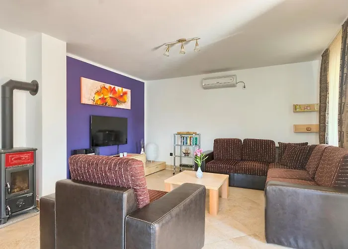 House Daniela * Marčana