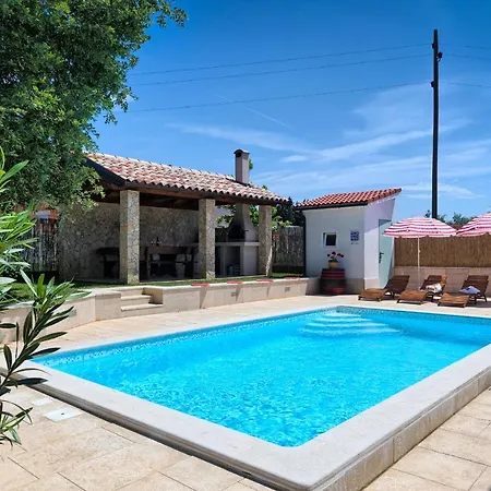 Villa House Daniela