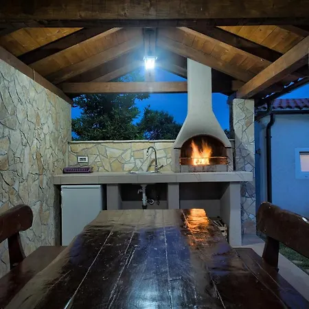 House Daniela * Marčana