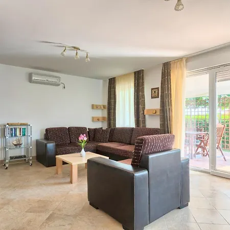 House Daniela Villa