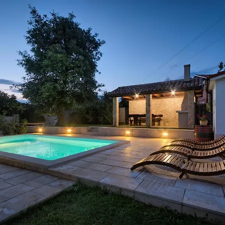 House Daniela Villa *
