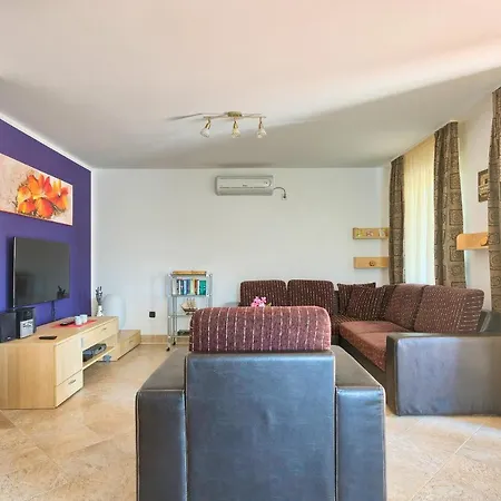 Villa House Daniela