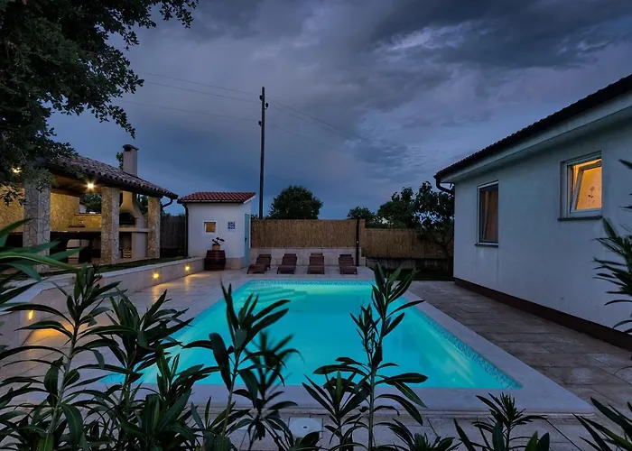 House Daniela Вилла *