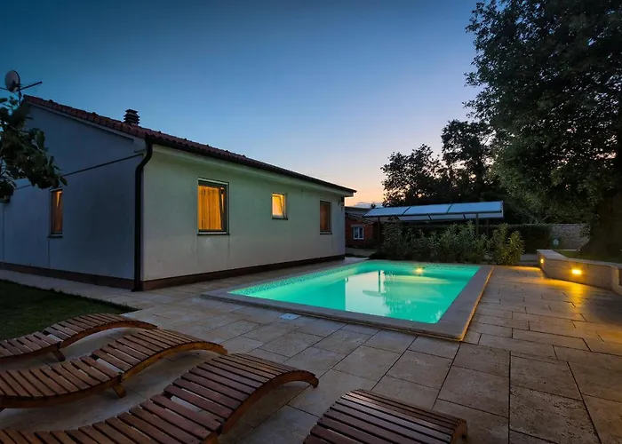 Villa House Daniela Marcana