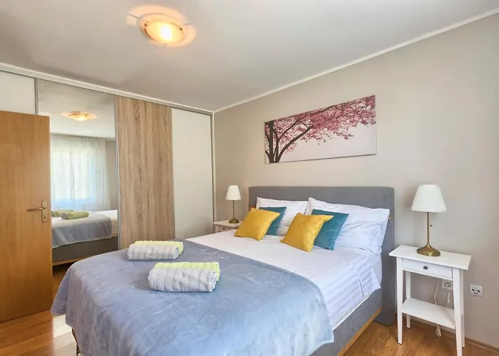 Villa House Daniela Marcana